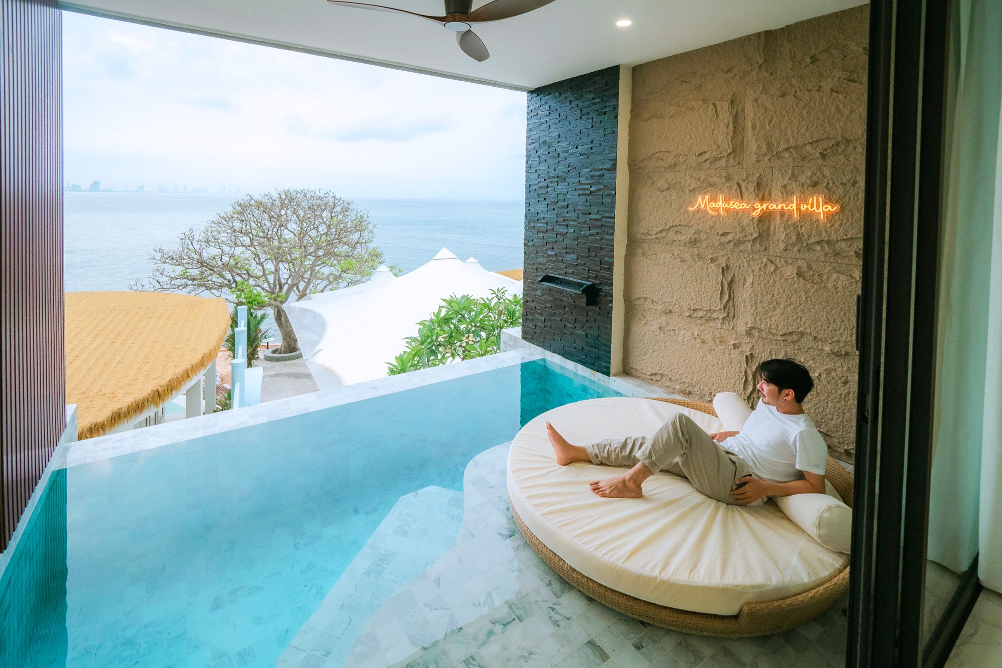 Deluxe Suite Private Pool