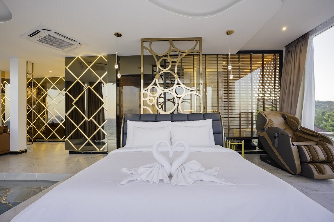 President Suite Private Pool